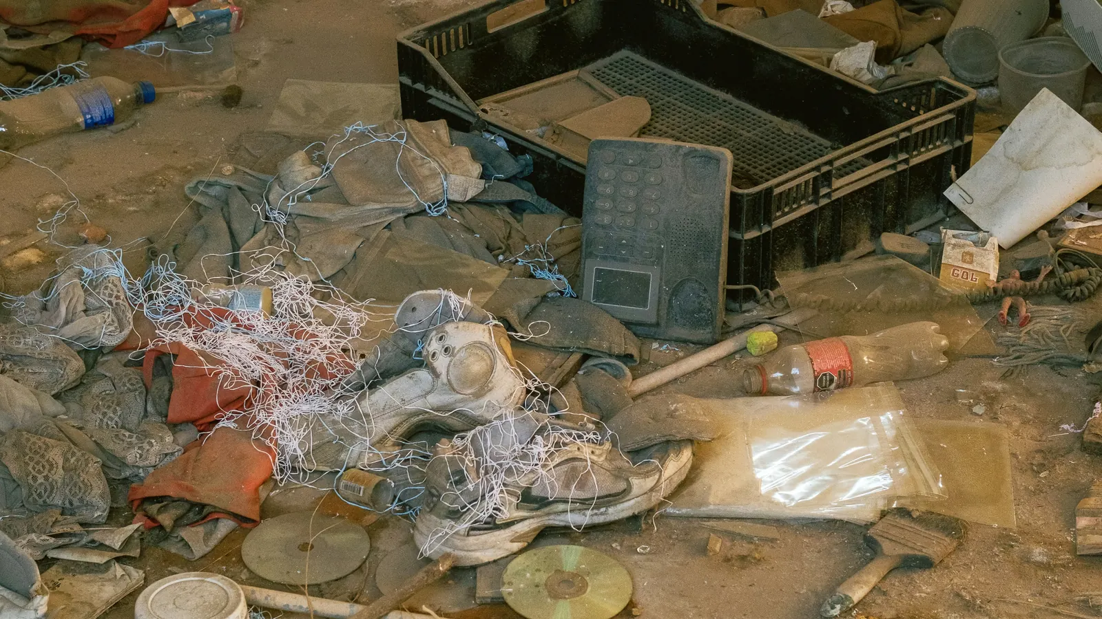 High-volume household clutter prepared for a careful hoarding cleanup in Tuscaloosa